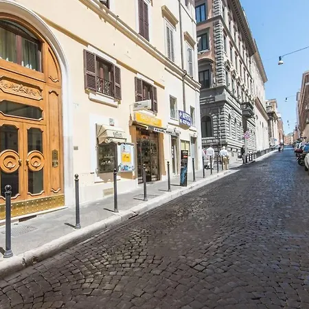 شقة Barberini Art & Lux *